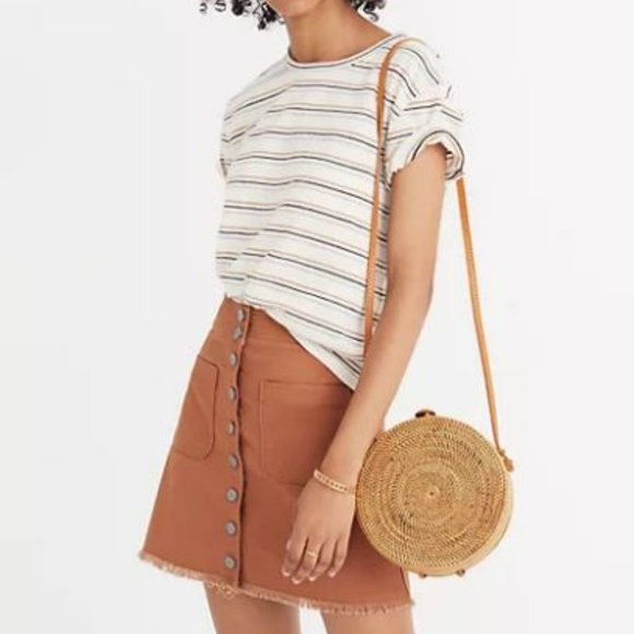 Madewell Dresses & Skirts - Madewell High Waisted Snap Skirt with Cutoff Hem Size 6